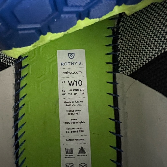 Rothy’s berry block lace ups - Picture 4 of 6